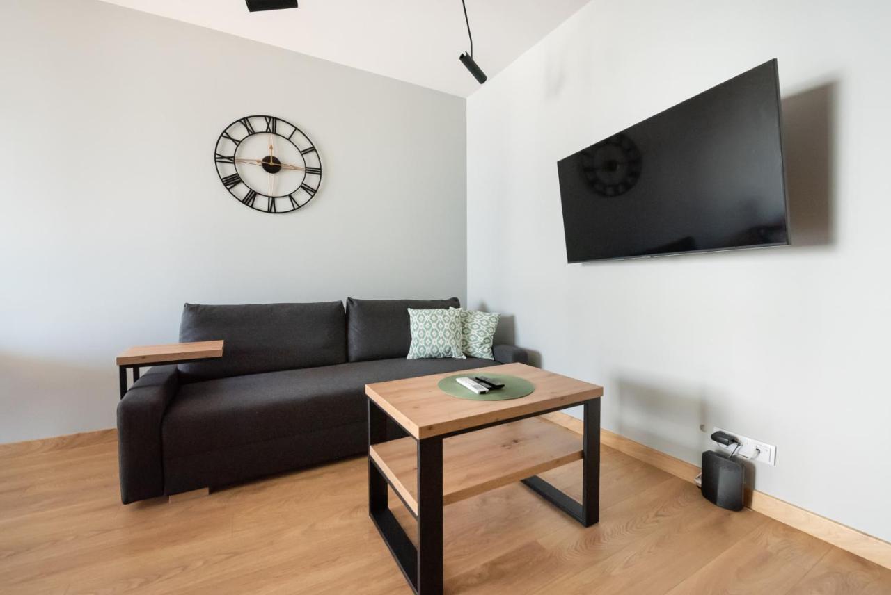 Wola Skwer Happy Apartment Warszawa Eksteriør billede