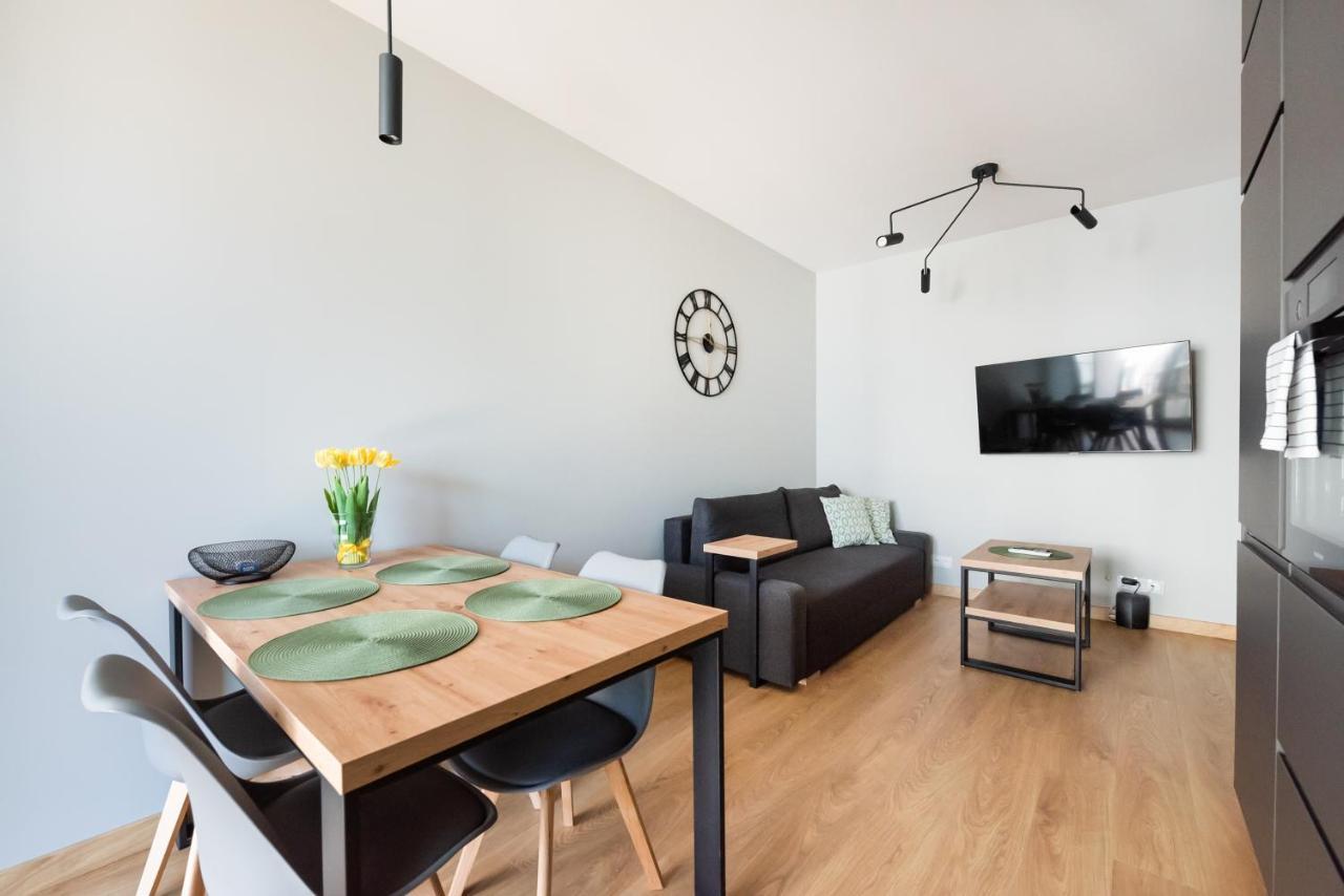 Wola Skwer Happy Apartment Warszawa Eksteriør billede